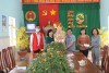 Đại diện lãnh đạo Hội chữ thập đỏ Bình Định và công ty Xổ số kiến thiết Bình Định đến thăm và tặng quà Tết Tân Sửu - 2021