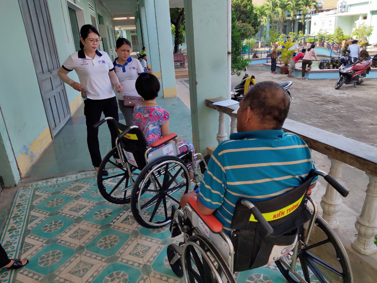 IC-kiem-tra-thiet-bi-5.jpg