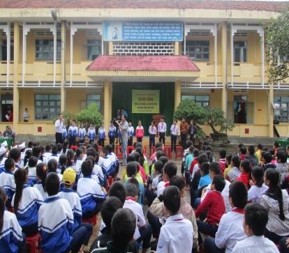 tuyen-truyen-truong-hoc.jpg