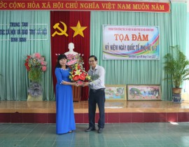 Nu-tang-hoa.jpg